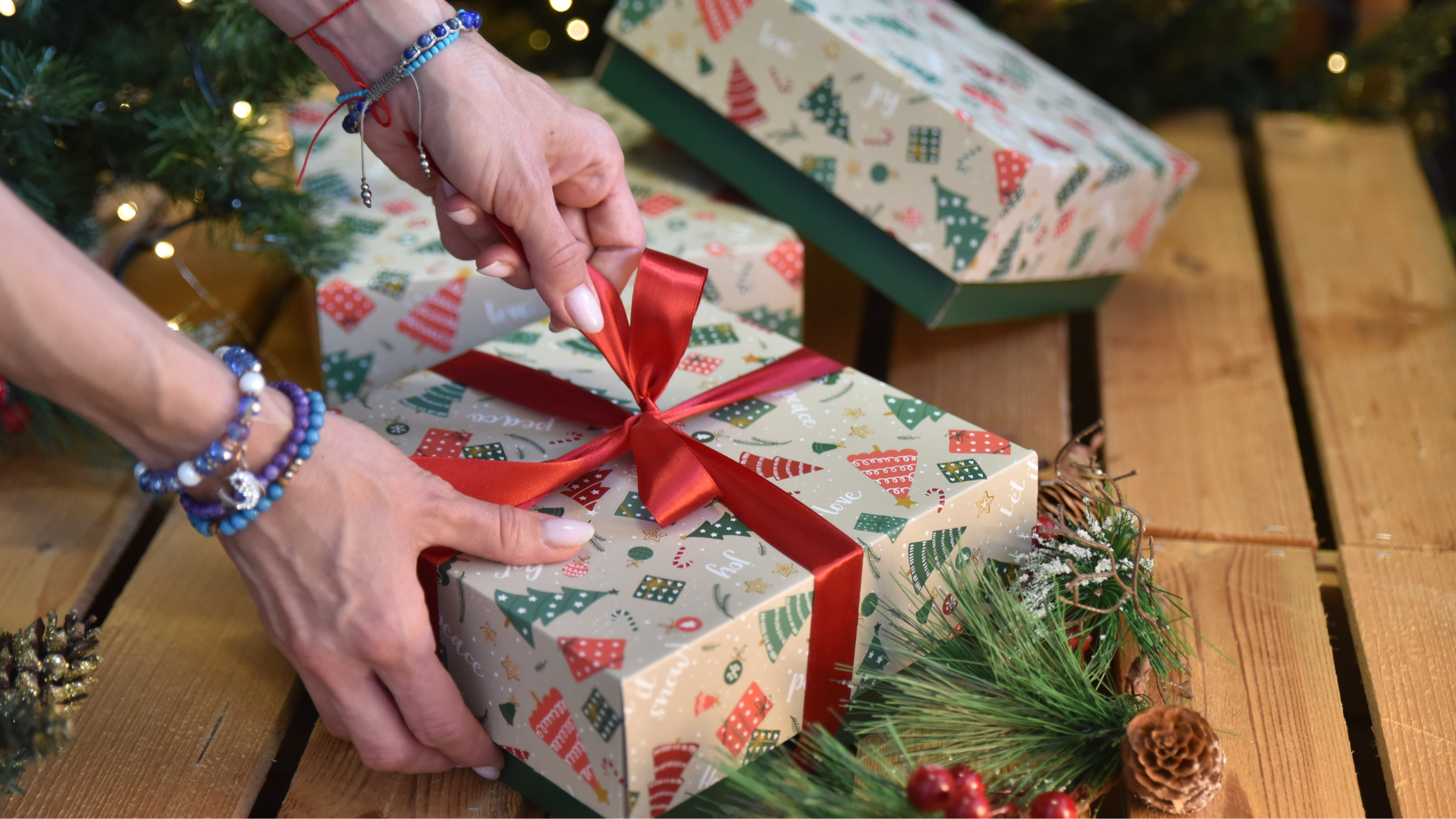 Zestawy prezentowe pod choinkę - Manufaktura Cherry Gifts